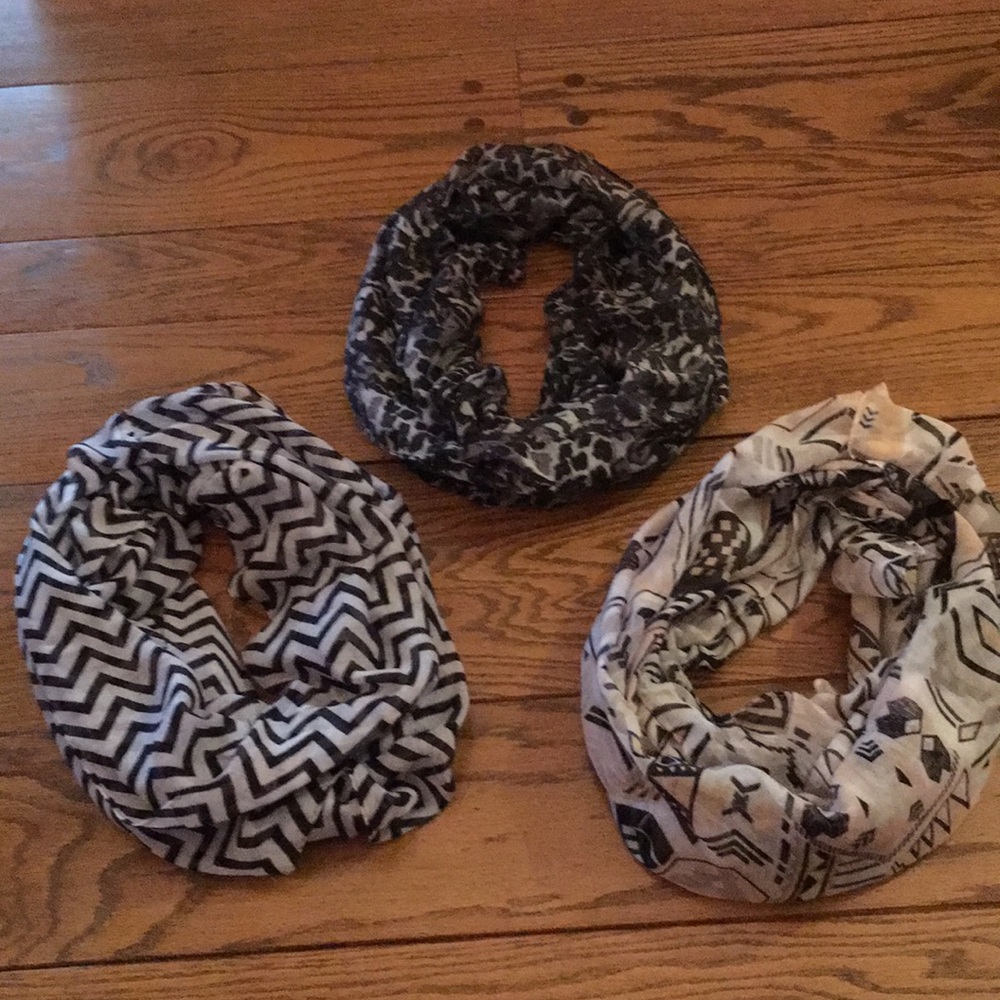 Three lightweight Infinity Scarves